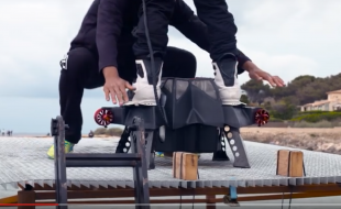 Flyboard Air, the farthest flight by a hover-board.